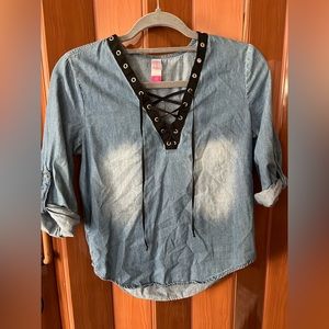 Blue blouse with lace up front